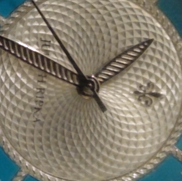 Auth. Judith Ripka watch - Picture 3 of 16